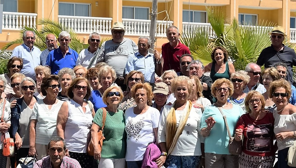 VACACIONES EN PE�ISCOLA (quedan CUATRO PLAZAS disponibles)